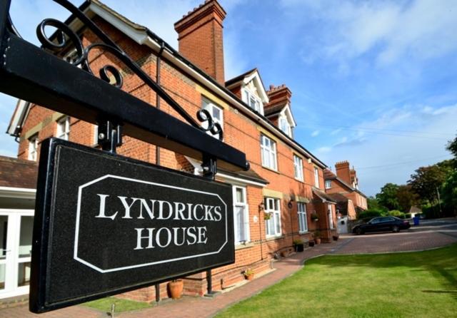Lyndricks House Hotel Ascot  Exterior foto